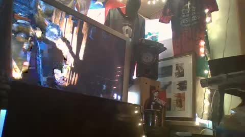 Snapshot of act_right_dub420 chatting on February 2025 05:18:02 PM act_right_dub420 online show from February 2025 05:18:02 PM