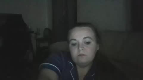 Snapshot of activee2324 chatting on November 2025 01:40:02 AM southeast Girl online show from November 2025 01:40:02 AM