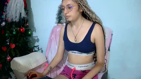 Ada naugthy28 online show from December 2025 11:54:01 PM