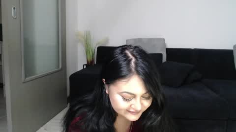Snapshot of ada_rain chatting on May 2026 01:05:01 PM Ada online show from May 2026 01:05:01 PM