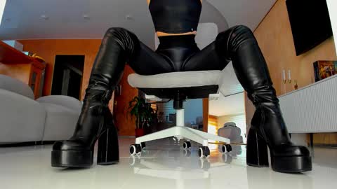 Snapshot of adagrand chatting on February 2026 09:14:02 AM Ada online show from February 2026 09:14:02 AM