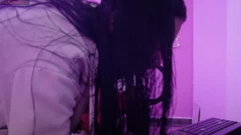 Adaira online show from November 2025 03:16:02 AM