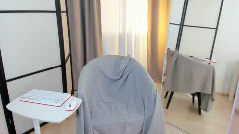 Adam online show from April 2026 01:41:01 PM