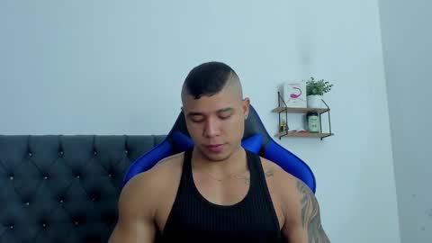 adam boss online show from October 2025 07:03:02 AM