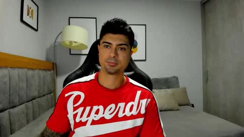 adam clarke online show from October 2025 01:39:01 AM