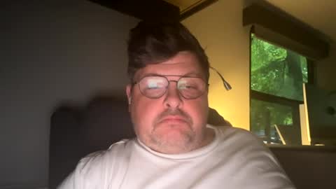 adam_d215 online show from July 2026 10:44:02 AM