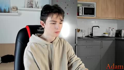 Adam online show from September 2025 05:46:01 PM