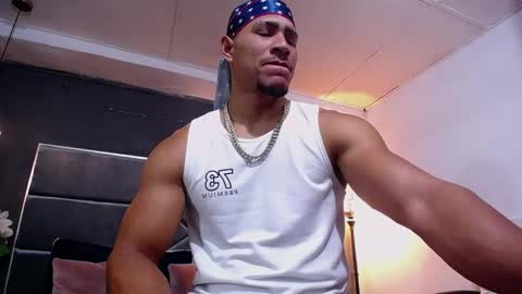 adam_fit19cm online show from October 2025 02:29:01 PM