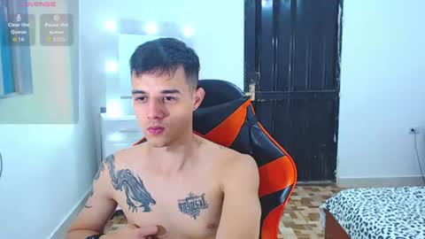 Snapshot of adam_hot11 chatting on July 2026 09:53:01 PM adam hot11 online show from July 2026 09:53:01 PM