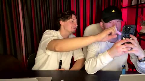 Snapshot of adam_ice chatting on March 2026 04:14:02 PM Arthur and Adam online show from March 2026 04:14:02 PM