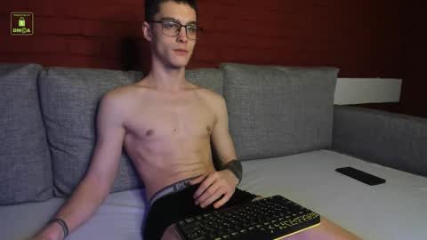 Snapshot of adam_porrter chatting on February 2026 01:00:01 PM Adam online show from February 2026 01:00:01 PM