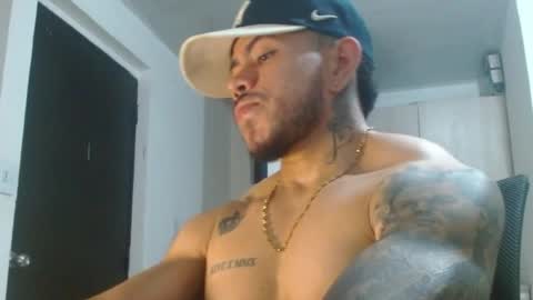 Snapshot of adam_shilder7 chatting on July 2026 04:19:01 AM adam shilder7 online show from July 2026 04:19:01 AM