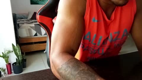 Snapshot of adam_valencia chatting on July 2026 02:19:02 PM Adam Valencia online show from July 2026 02:19:02 PM