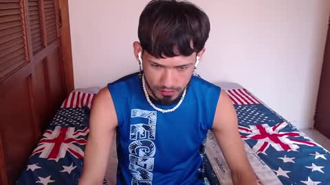 instagram  adam x256 online show from February 2025 03:07:01 PM