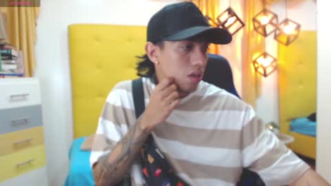 Adam online show from January 2025 05:23:02 AM