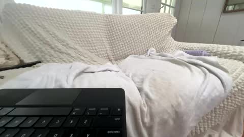 Adam online show from January 2026 02:43:01 PM