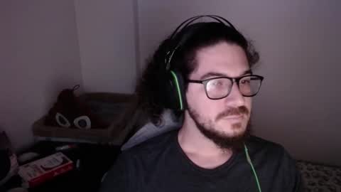 Snapshot of adamussutekh chatting on September 2025 11:43:02 AM Adam online show from September 2025 11:43:02 AM