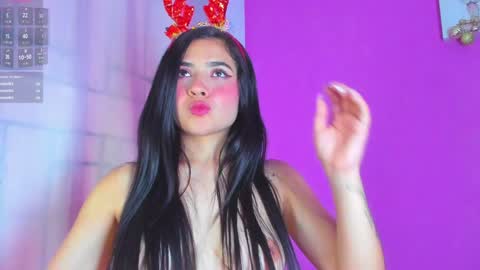  Adara Johnson  online show from December 2024 05:43:01 PM