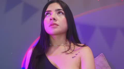 Snapshot of adara_johnson_ chatting on June 2026 11:37:01 AM Adara Johnson online show from June 2026 11:37:01 AM