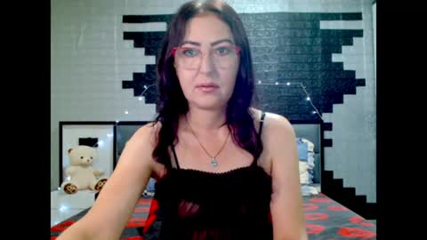 Snapshot of adaveraa chatting on June 2026 09:14:01 AM AdaVeraa online show from June 2026 09:14:01 AM