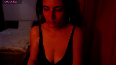 amy        online show from February 2026 12:20:02 AM