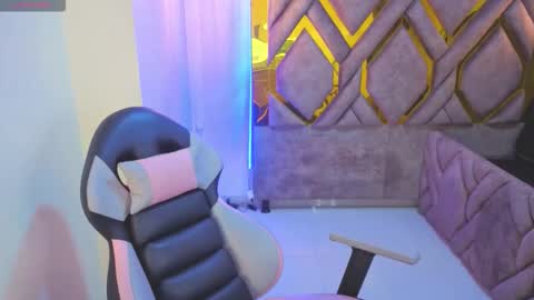 addy__02 online show from January 2026 12:38:01 AM