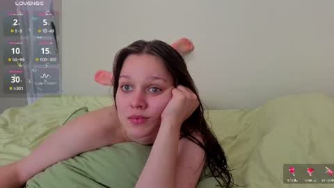 Snapshot of addy_moon chatting on July 2026 12:14:01 PM Addy online show from July 2026 12:14:01 PM