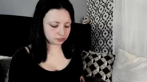 Snapshot of adeelinee chatting on June 2026 08:14:01 PM Ade online show from June 2026 08:14:01 PM