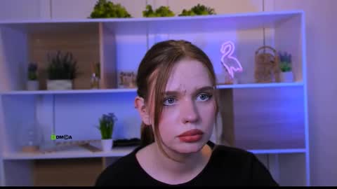 Snapshot of adel_bee chatting on September 2025 07:26:02 PM u love online show from September 2025 07:26:02 PM