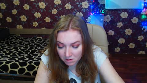 Snapshot of adel_redhead_ chatting on January 2025 06:31:01 PM Adel online show from January 2025 06:31:01 PM