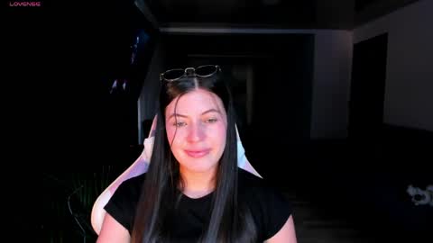 Adela Parker  online show from April 2026 07:52:01 PM