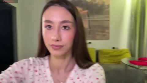 Snapshot of adelaidethilges chatting on February 2026 07:47:02 PM Stella online show from February 2026 07:47:02 PM