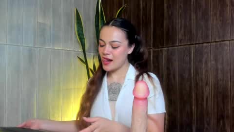 ADELAIN online show from April 2026 12:34:02 PM