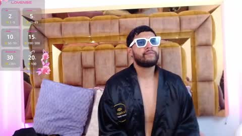 Snapshot of adele_and_james chatting on December 2024 09:08:02 PM adele_and_james online show from December 2024 09:08:02 PM