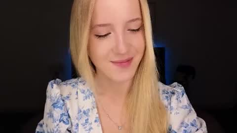 Snapshot of adele_armas chatting on July 2026 09:09:02 PM Adele online show from July 2026 09:09:02 PM