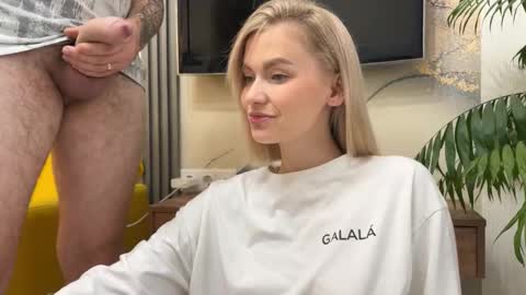 Adele Nick online show from November 2025 11:45:01 AM