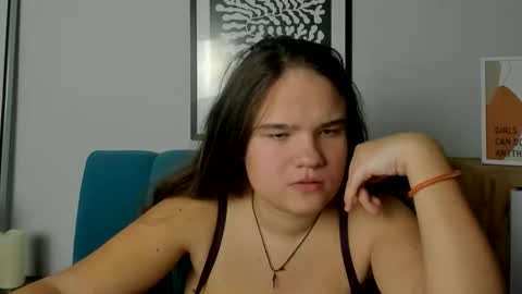 adelecruzz online show from December 2025 01:17:04 PM