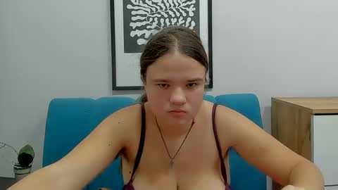 Snapshot of adelecruzz chatting on February 2026 01:47:01 PM adelecruzz online show from February 2026 01:47:01 PM