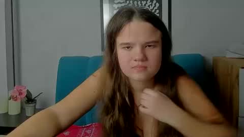 Snapshot of adelecruzz chatting on February 2026 01:29:02 PM adelecruzz online show from February 2026 01:29:02 PM