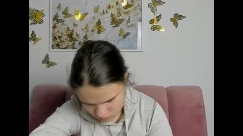 Snapshot of adelecruzz chatting on February 2026 12:23:01 PM adelecruzz online show from February 2026 12:23:01 PM