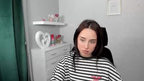 Adele online show from March 2026 05:41:02 AM