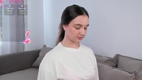 Snapshot of adelexx_zll chatting on June 2026 04:55:01 AM adelexx_zll online show from June 2026 04:55:01 AM