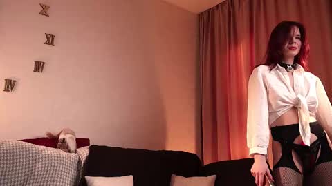 Adelheid online show from November 2025 11:10:01 AM