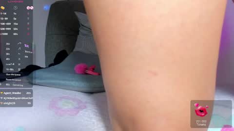 Snapshot of adelinaconte1 chatting on May 2026 11:01:04 PM adelinaconte1 online show from May 2026 11:01:04 PM