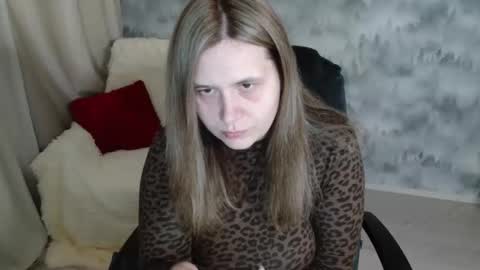 Snapshot of adelinalawson chatting on March 2026 05:17:01 PM adelinalawson online show from March 2026 05:17:01 PM