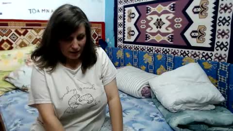 Snapshot of adelineblueeyes chatting on October 2025 11:07:01 AM Larisa online show from October 2025 11:07:01 AM