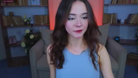 Adetta online show from November 2025 10:25:02 AM