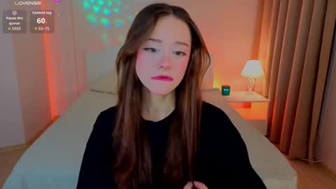 Adetta online show from November 2025 10:47:02 AM