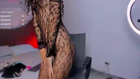Snapshot of adharacruzz_ chatting on April 2026 09:06:02 PM Adhara online show from April 2026 09:06:02 PM