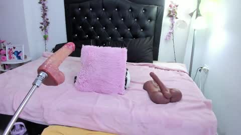  Adila  online show from April 2026 01:55:02 AM